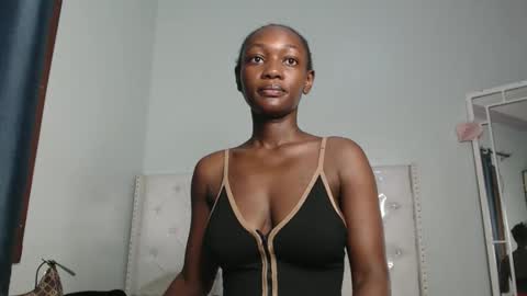 Snapshot of africanpetitequeen chatting on 10.02.25 CIARA online show from 10.02.25