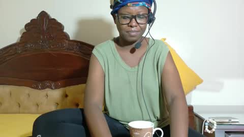 Snapshot of africanquee2 chatting on 12.28.24 jackline online show from 12.28.24