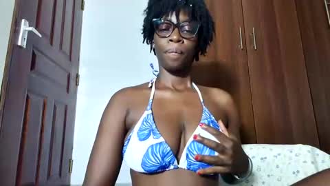 Snapshot of afro_pop chatting on 04.24.26 Leah online show from 04.24.26