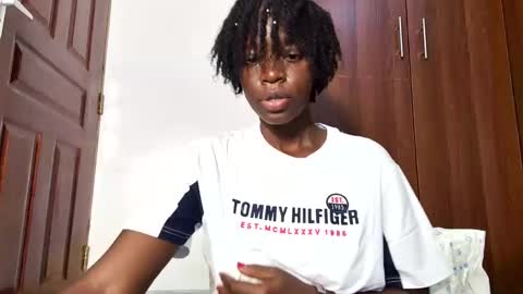 Snapshot of afro_pop chatting on 04.28.26 Leah online show from 04.28.26