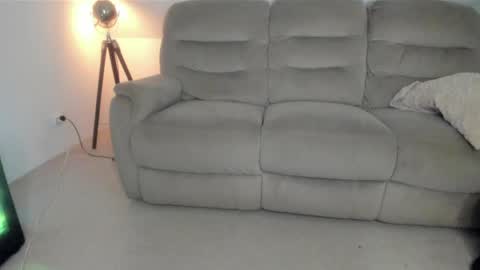 Snapshot of afrodisiacaly chatting on 04.21.26 afrodisiacaly online show from 04.21.26