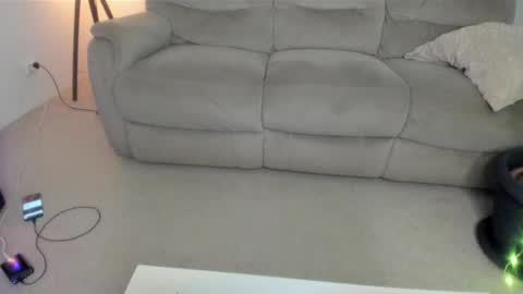 Snapshot of afrodisiacaly chatting on 04.21.26 afrodisiacaly online show from 04.21.26