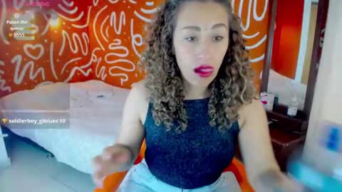 Snapshot of afrodita_solis chatting on 06.26.26 afrodita_solis online show from 06.26.26