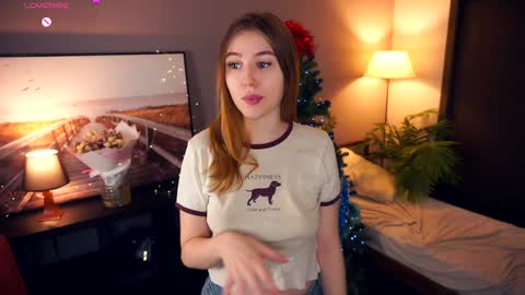 Snapshot of afroditacaree chatting on 01.12.25 Kind sensual Emma fav pattern 2266 online show from 01.12.25