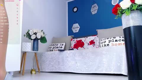 Amalia online show from 11.26.25