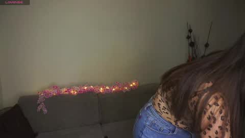 Lana  1800 - 0330 UTC   Mia 0700- 1630 UTC online show from 04.07.26