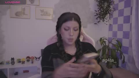 Agata online show from 10.27.25