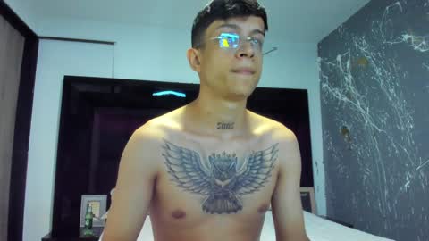 Snapshot of agarevans chatting on 01.04.25 AGAR online show from 01.04.25