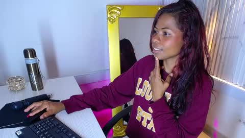 Snapshot of agata_grubisic chatting on 03.09.25 Agata grubisic online show from 03.09.25