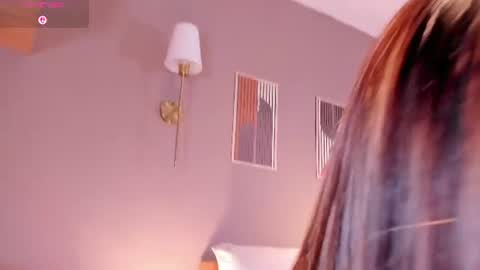 Snapshot of agata_laurent_ chatting on 06.20.26 Agata Lauret online show from 06.20.26