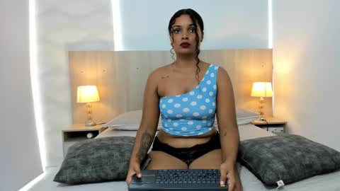 Snapshot of agata_ortiz chatting on 02.02.25 Agata Ortiz online show from 02.02.25