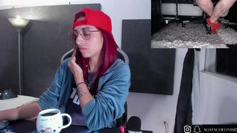 Agata Collinss online show from 04.12.26
