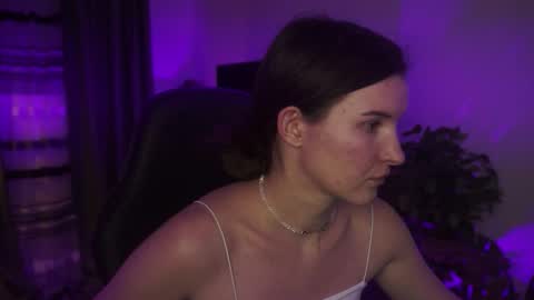 Snapshot of agatawillis chatting on 10.09.25 Agata online show from 10.09.25