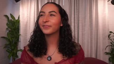 Snapshot of agatha_collinss chatting on 04.17.26 Val inst agatha clls online show from 04.17.26