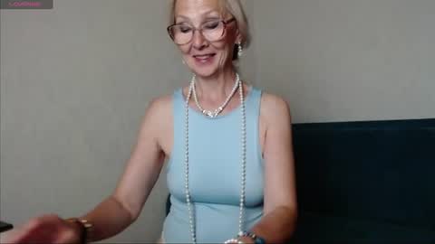 Snapshot of agatha_moore_ chatting on 07.12.26 Agatha online show from 07.12.26