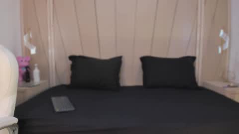 Agatha Steel online show from 02.23.26