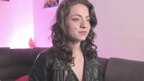 Camila     2 online show from 12.15.25