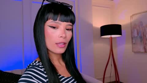 Agatha online show from 11.25.25