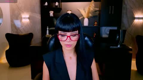 Snapshot of agathakondo chatting on 06.24.26 Agatha online show from 06.24.26