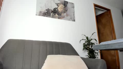 Sara Mesa online show from 01.16.25