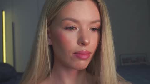 Snapshot of agent_blonde chatting on 02.28.26 May online show from 02.28.26