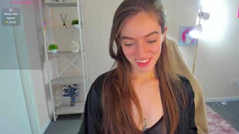 agnes wells online show from 09.29.25