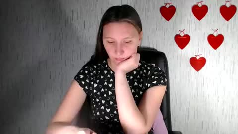Snapshot of agnete_ chatting on 12.16.24 encyclopedia of naughty online show from 12.16.24