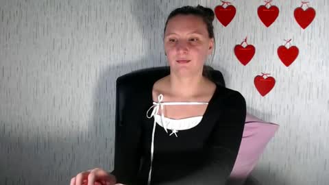 Snapshot of agnete_ chatting on 12.21.24 encyclopedia of naughty online show from 12.21.24
