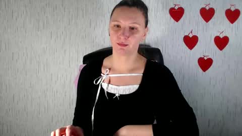 Snapshot of agnete_ chatting on 12.22.24 encyclopedia of naughty online show from 12.22.24
