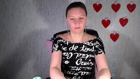 Snapshot of agnete_ chatting on 02.06.25 encyclopedia of naughty online show from 02.06.25