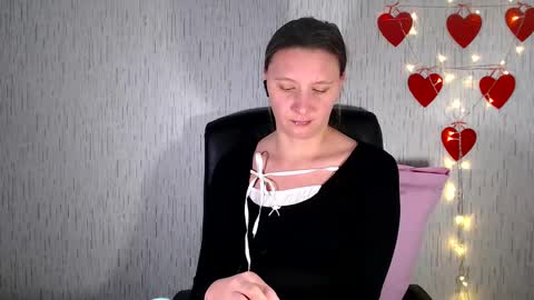 Snapshot of agnete_ chatting on 02.15.25 encyclopedia of naughty online show from 02.15.25