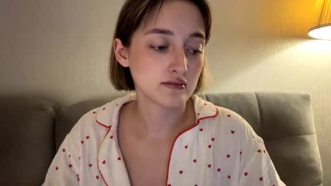 Snapshot of agnushermanson chatting on 01.09.26 Emily online show from 01.09.26