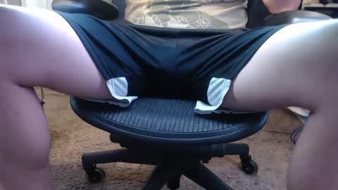 Snapshot of agstreamstein chatting on 02.25.25 agstreamstein online show from 02.25.25