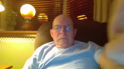 aguynrkfrd online show from 02.23.25