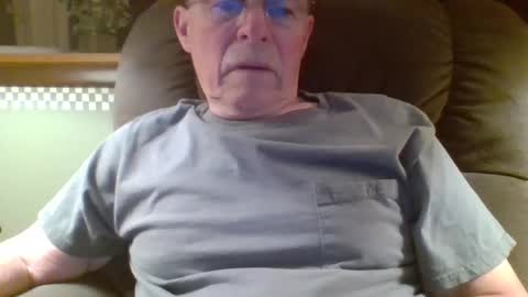 aguynrkfrd online show from 09.28.25