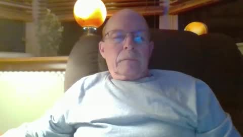 aguynrkfrd online show from 12.21.25