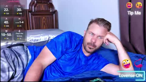 Snapshot of ahardman10 chatting on 05.26.26 Blue Eyed Handsome Man online show from 05.26.26