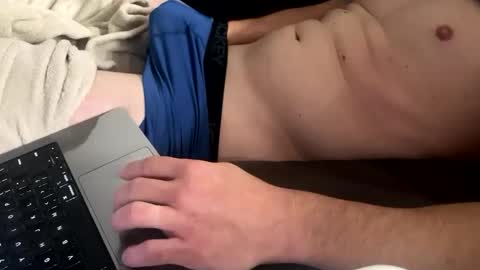 Snapshot of ahdjrucnsjwncnd chatting on 12.04.24 Nick online show from 12.04.24