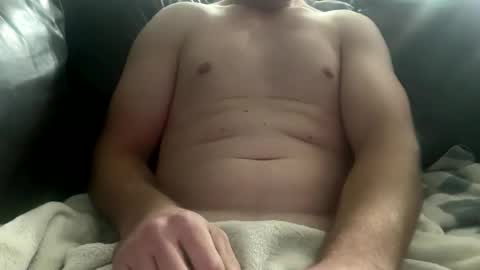 Snapshot of ahdjrucnsjwncnd chatting on 09.29.25 Nick online show from 09.29.25