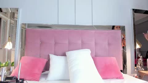 AHINOA online show from 12.18.25