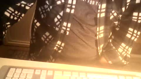 Snapshot of ahmole chatting on 01.02.25 Ole online show from 01.02.25