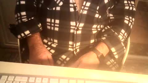 Snapshot of ahmole chatting on 01.02.25 Ole online show from 01.02.25