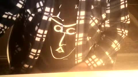 Snapshot of ahmole chatting on 01.08.25 Ole online show from 01.08.25