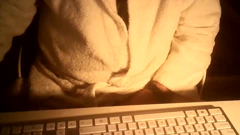 Snapshot of ahmole chatting on 02.09.25 Ole online show from 02.09.25