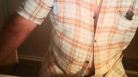 Snapshot of ahmole chatting on 10.24.25 Ole online show from 10.24.25