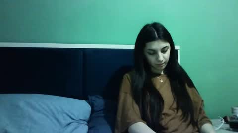 Snapshot of ahotkitty18 chatting on 01.13.25 Selena online show from 01.13.25