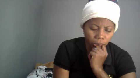 Aicha boobs online show from 04.03.26