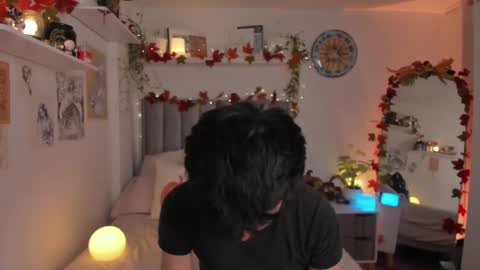 A H  online show from 10.13.25