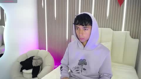 Snapshot of aiden_rivers_ chatting on 02.18.26 Aiden online show from 02.18.26