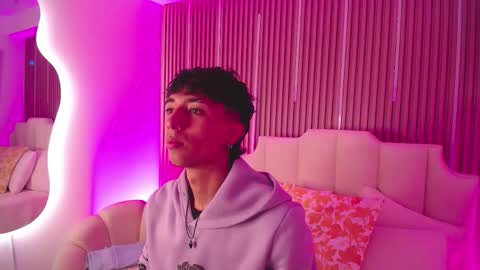 Aiden online show from 03.02.26